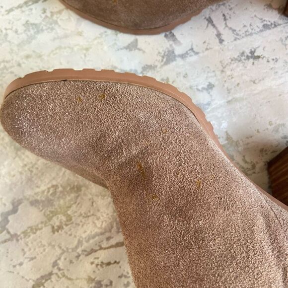 Crown Vintage Suede Darcie Heeled Ankle Boots - Picture 6 of 16